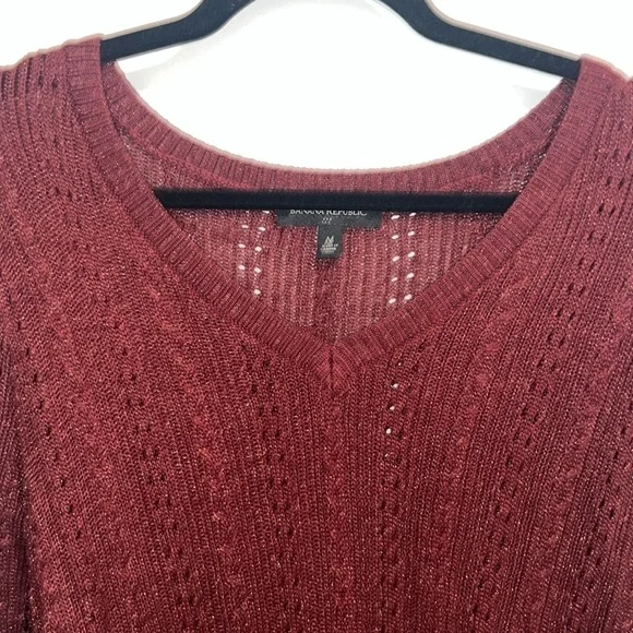 Banana republic sweater - size medium- maroon - Picture 3 of 8